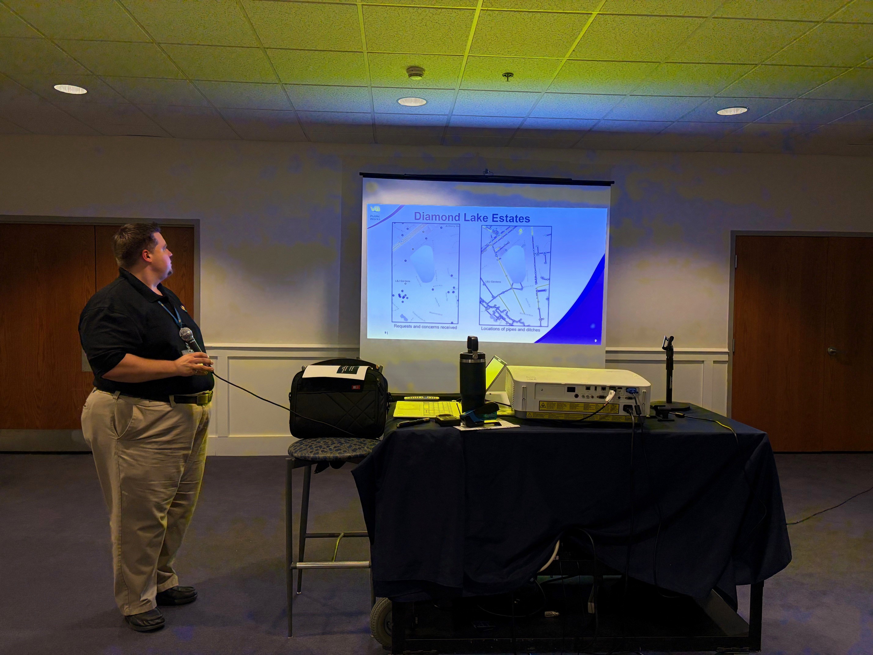 Jonas Alered presenting at April 2026 meeting
